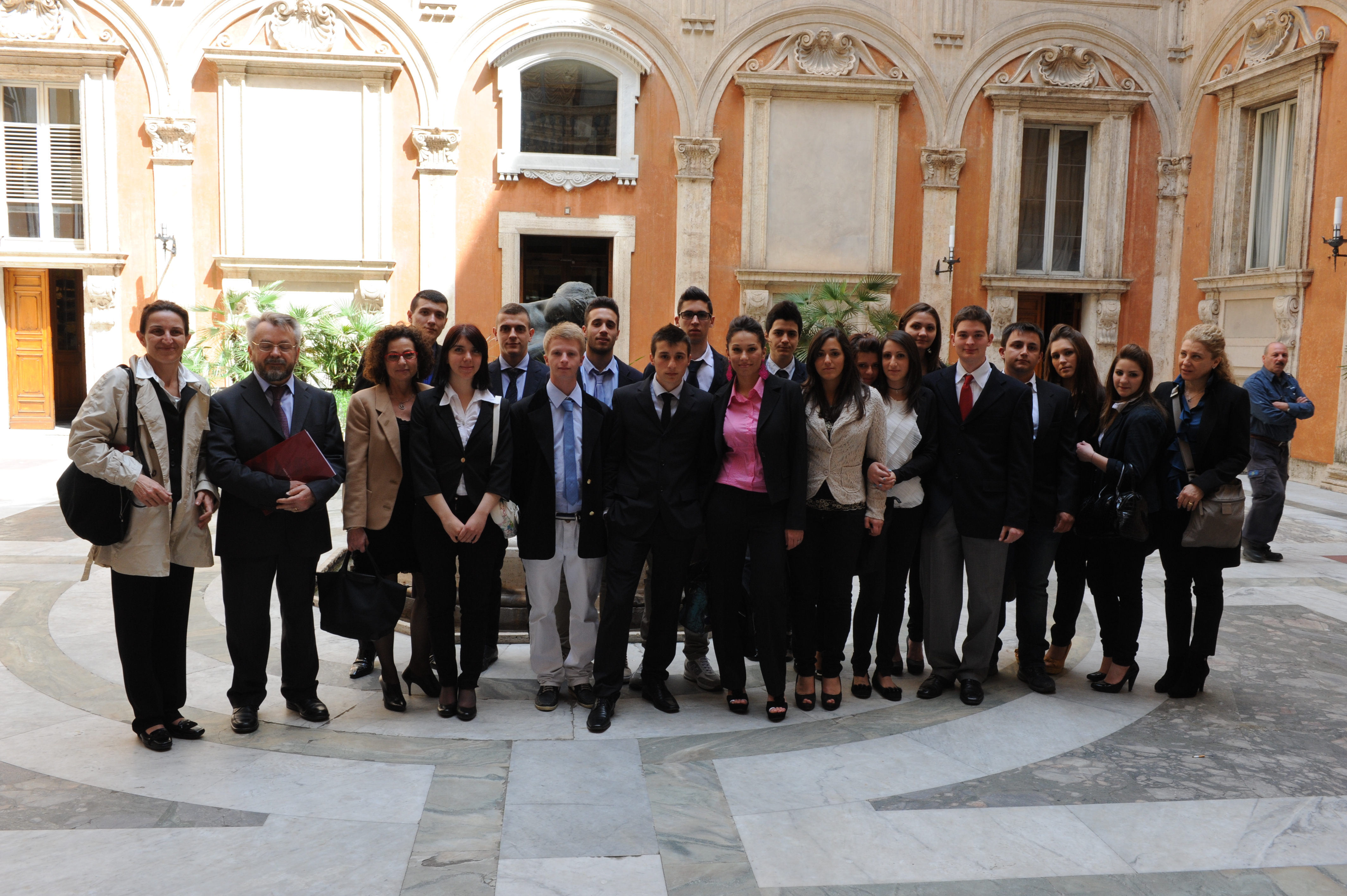 Un giorno in Senato, 2 e 3 aprile 2012